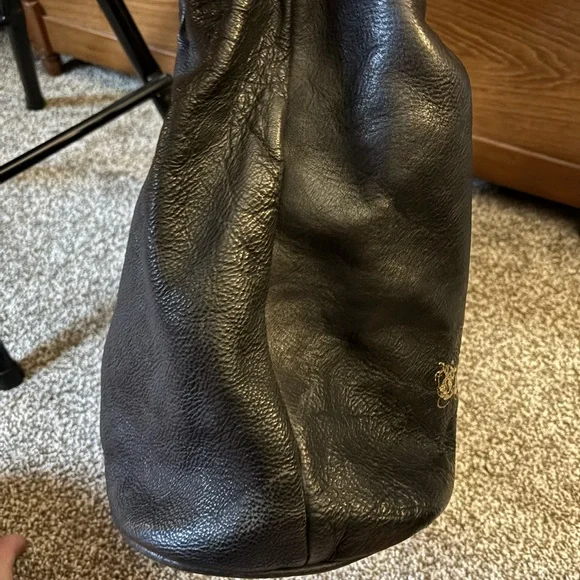 Juicy Couture Black Shoulder Bag with Gold Accents - Picture 8 of 15